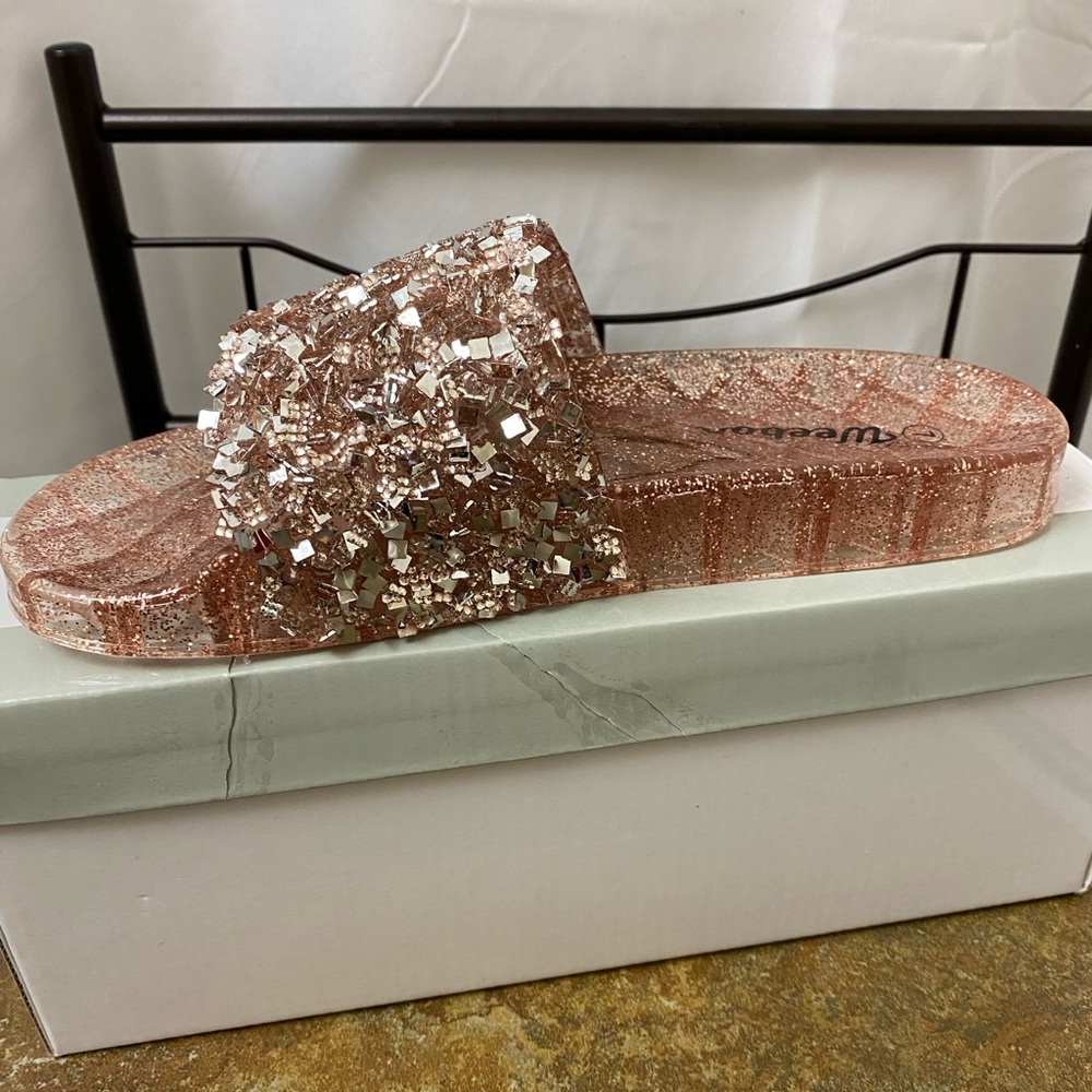 Weeboo Rose Gold Embellished JELLY Slide